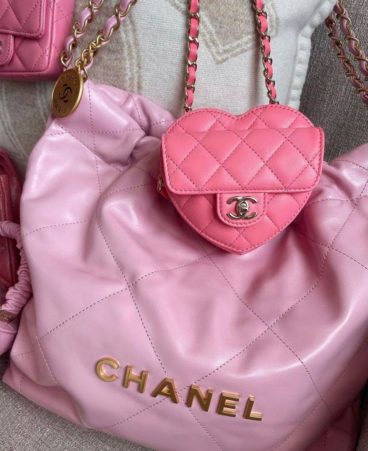 CHANEL